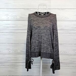 Abercrombie and Fitch crewneck sweater in marled grey Size S